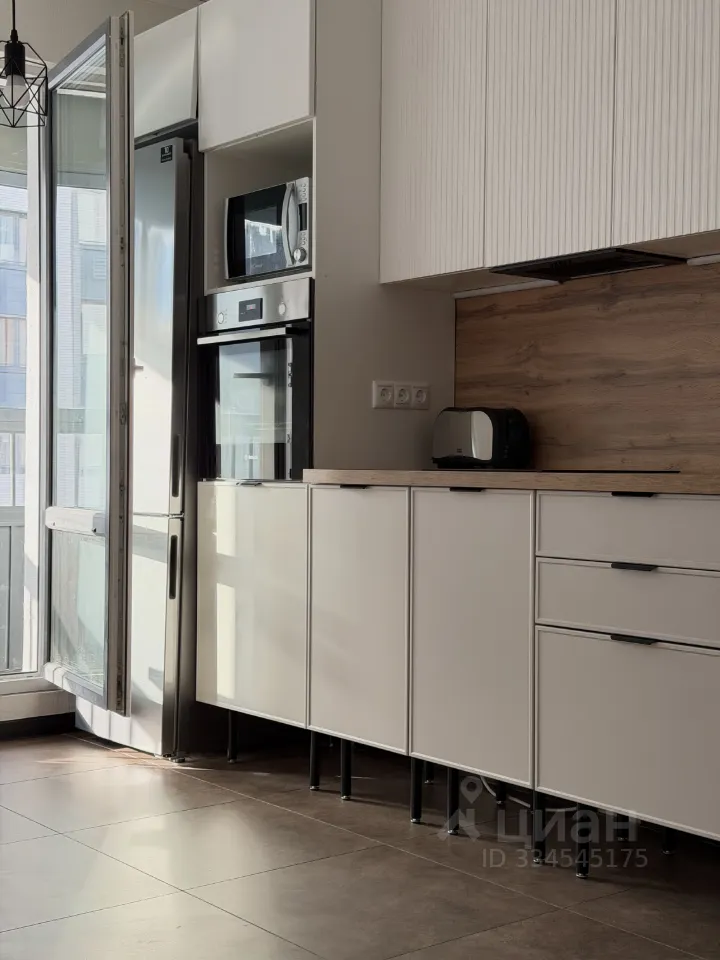 3-комн. квартира, 77,6 м², 20/27 этаж