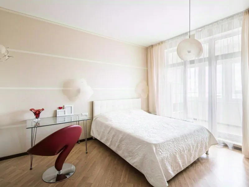 2-комн. квартира, 82 м², 23/32 этаж
