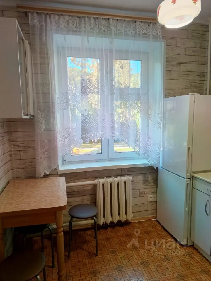 1-комн. квартира, 32 м², 2/5 этаж