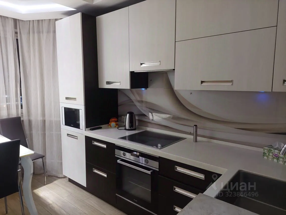 2-комн. квартира, 63,4 м², 9/17 этаж