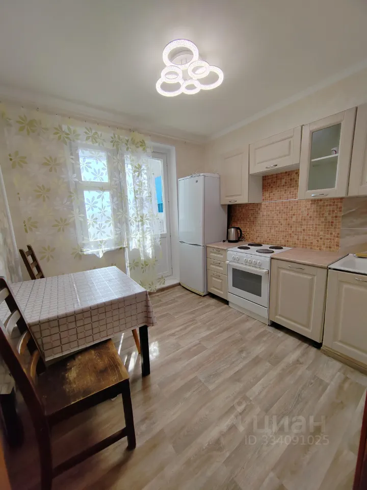 2-комн. квартира, 60 м², 15/17 этаж