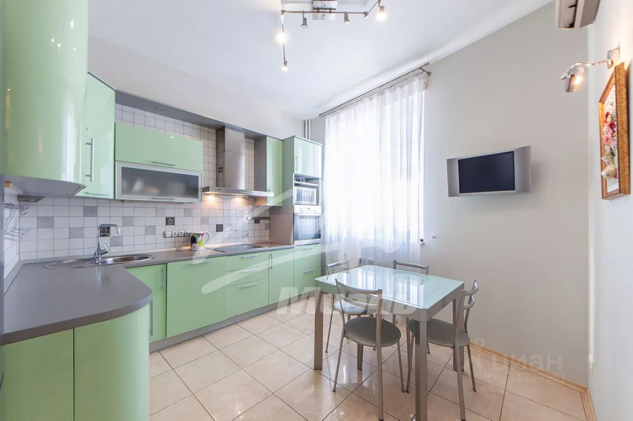 2-комн. квартира, 78 м², 16/21 этаж