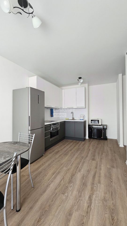 2-комн. квартира, 51 м², 11/13 этаж