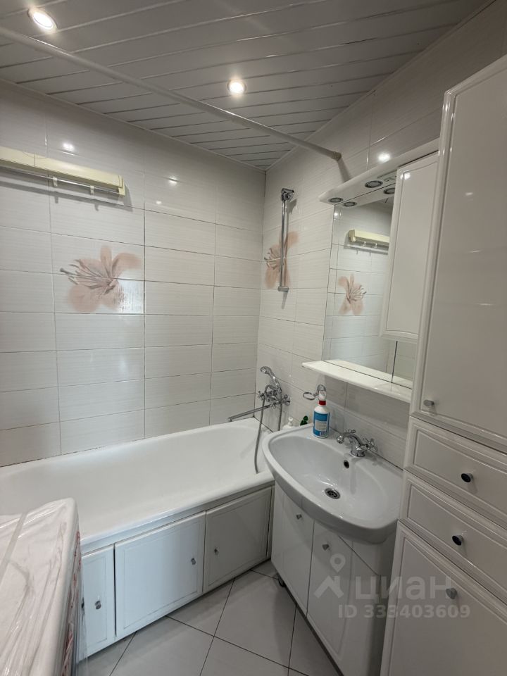 3-комн. квартира, 82 м², 5/9 этаж