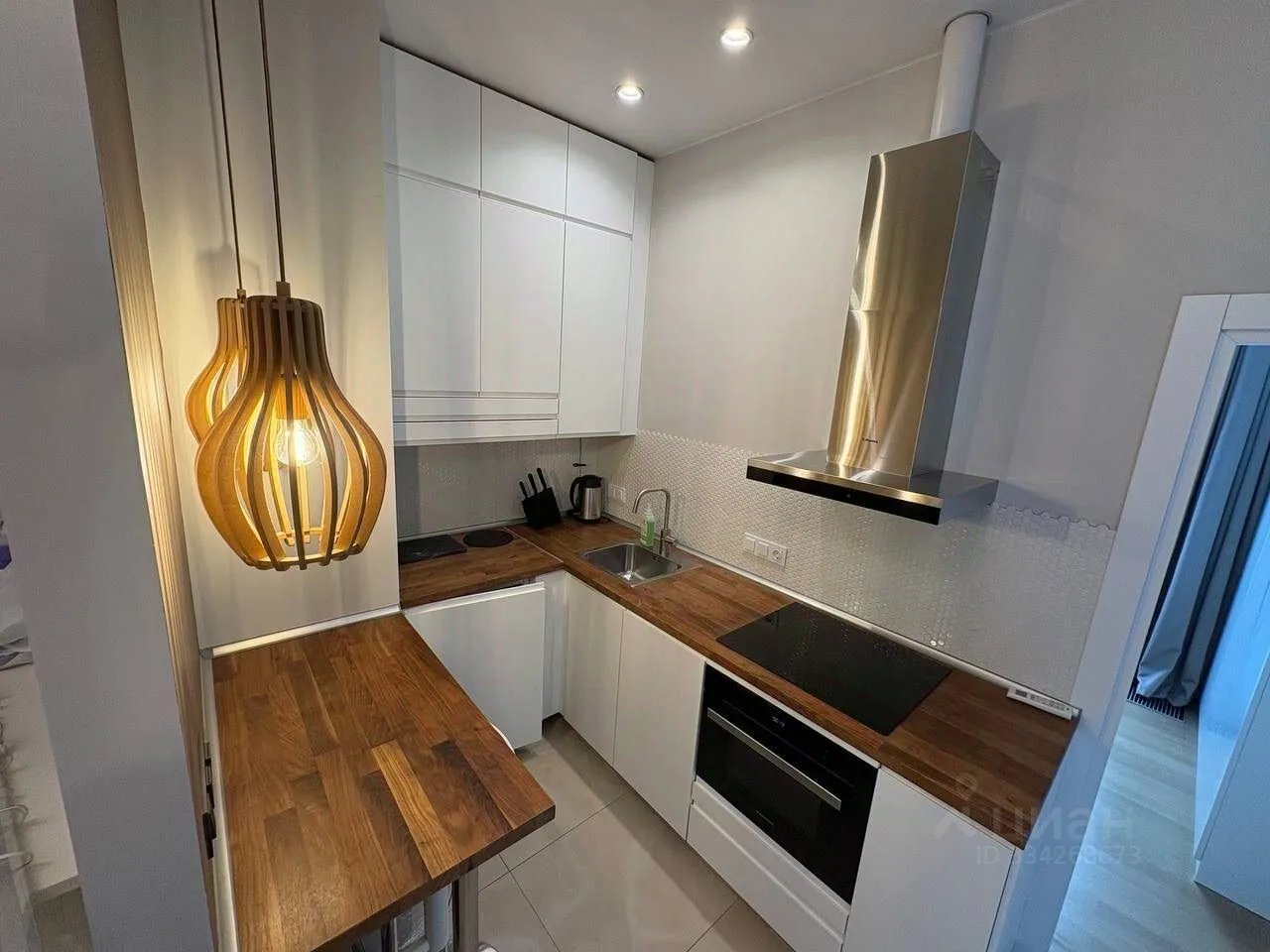 2-комн. квартира, 50 м², 39/44 этаж