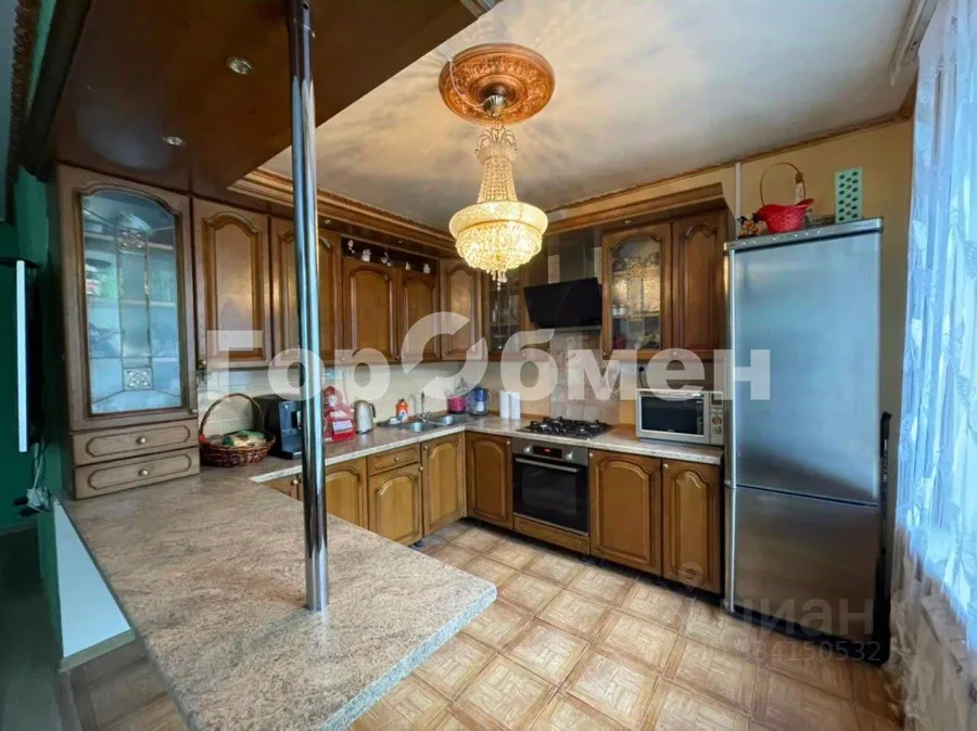 3-комн. квартира, 80 м², 2/8 этаж