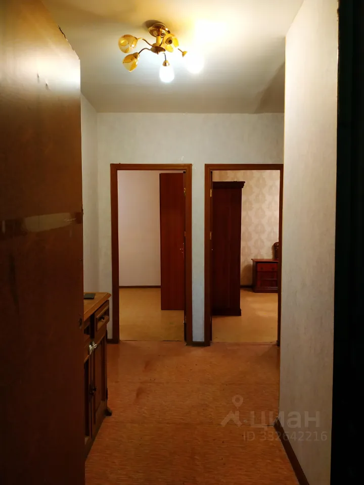 2-комн. квартира, 64 м², 8/17 этаж