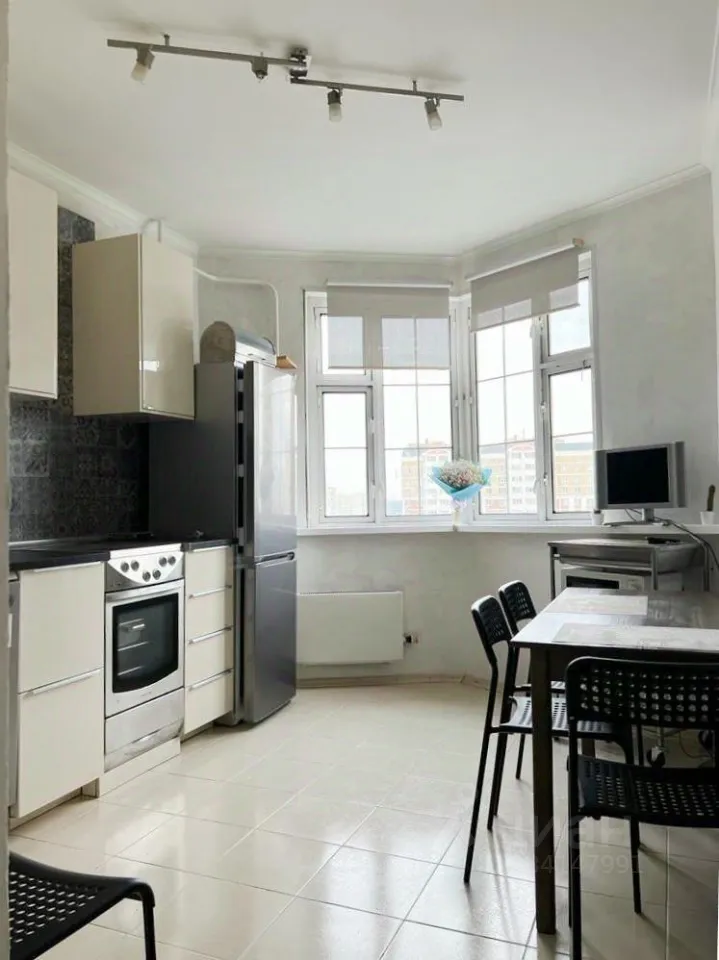 2-комн. квартира, 52 м², 16/17 этаж
