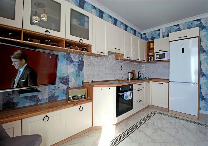 2-комн. квартира, 68 м², 4/24 этаж