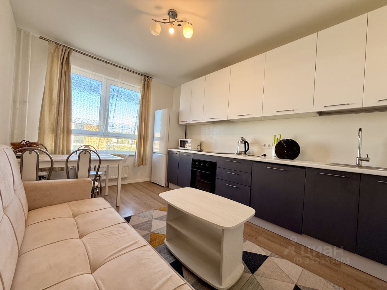2-комн. квартира, 56 м², 4/14 этаж