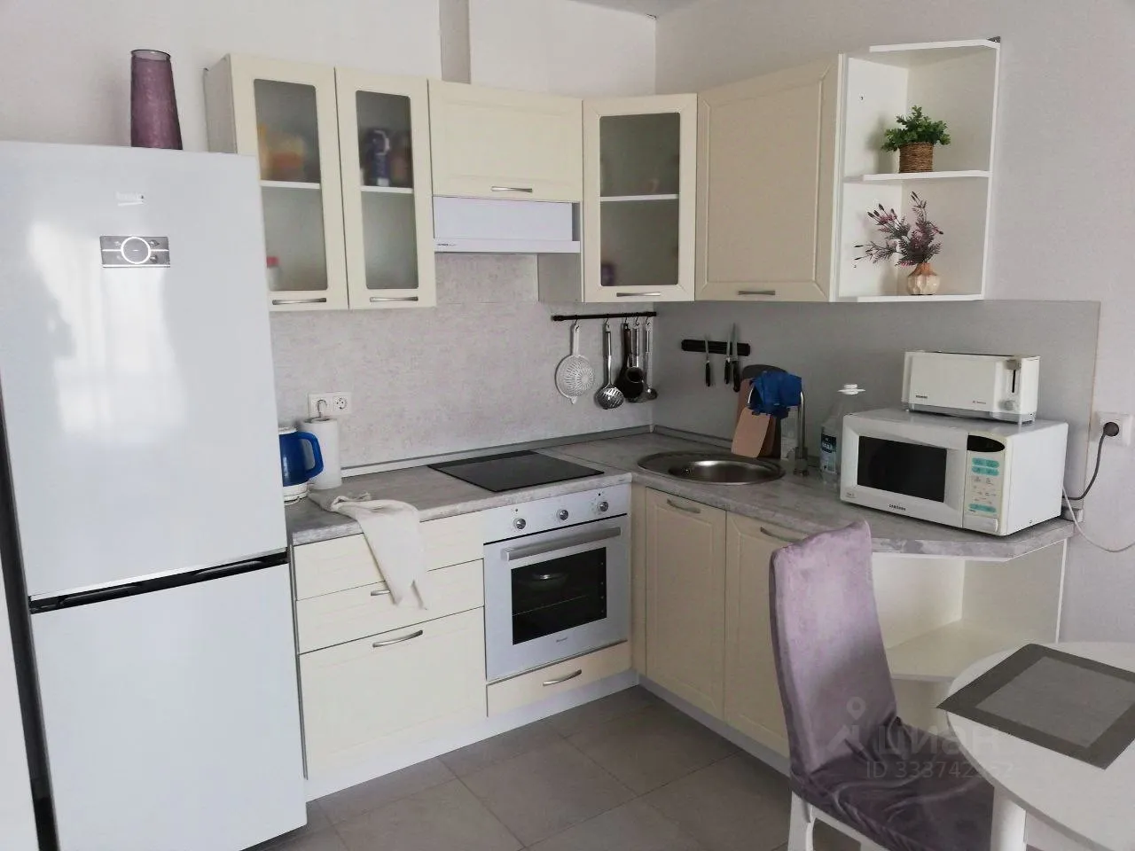2-комн. квартира, 38 м², 28/33 этаж
