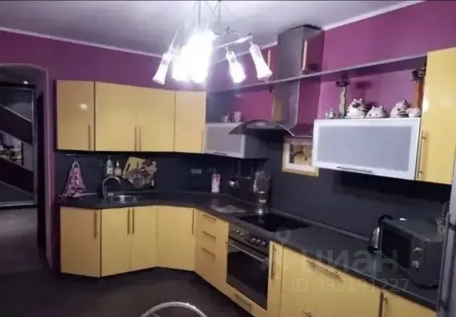 2-комн. квартира, 80 м², 4/18 этаж