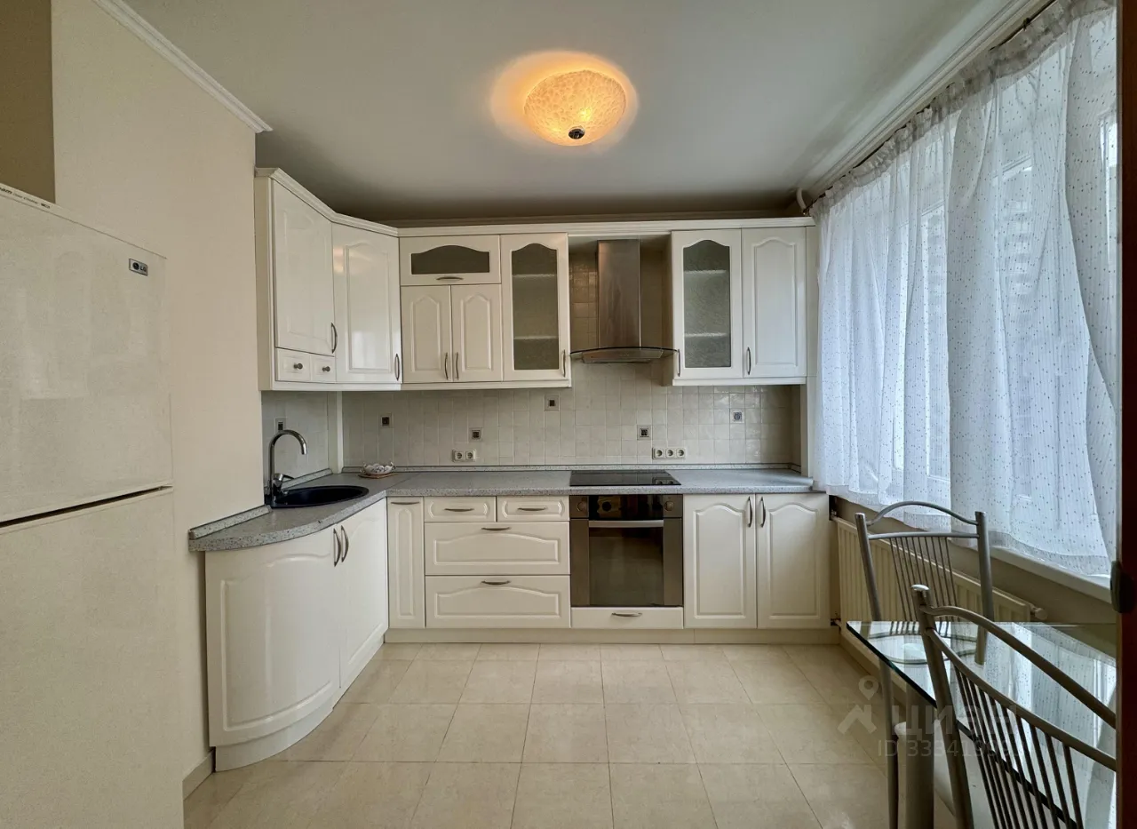 3-комн. квартира, 80 м², 7/14 этаж