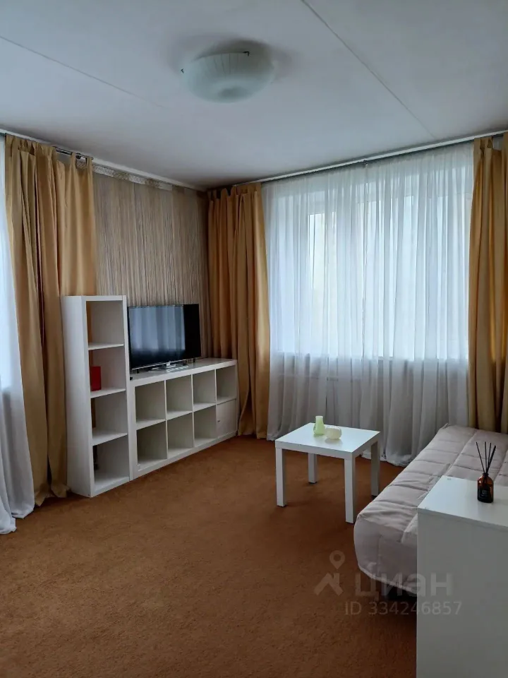 1-комн. квартира, 32 м², 4/8 этаж