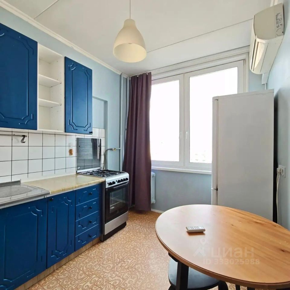 3-комн. квартира, 65 м², 12/14 этаж