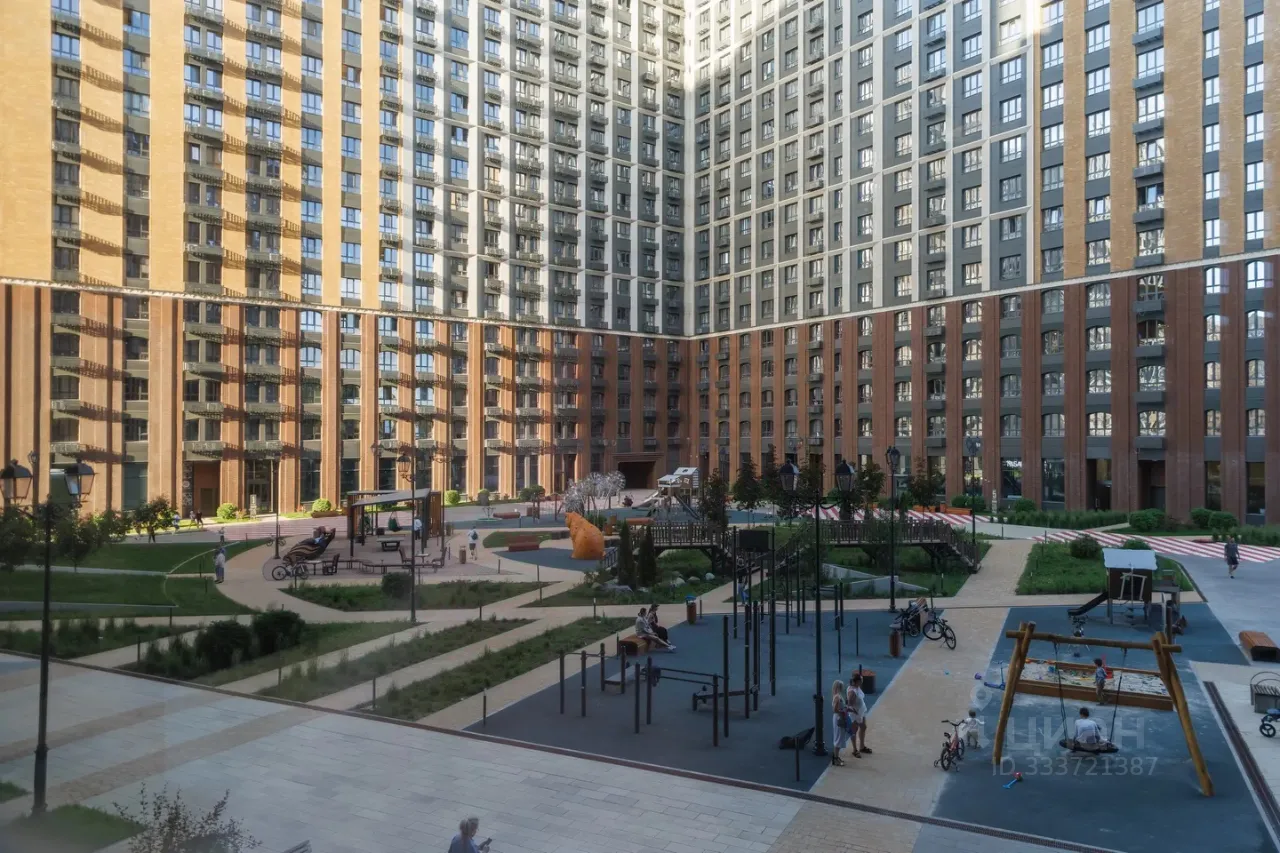 1-комн. квартира, 37 м², 2/20 этаж