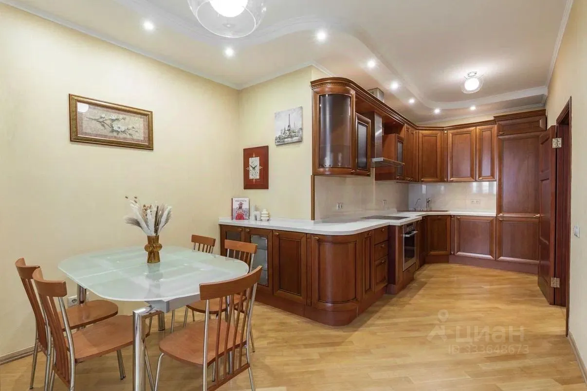 2-комн. квартира, 75 м², 17/24 этаж