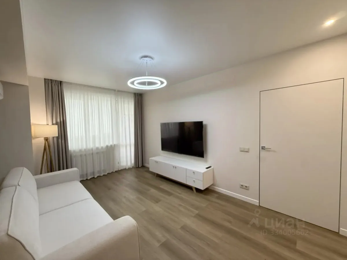 2-комн. квартира, 60 м², 6/21 этаж