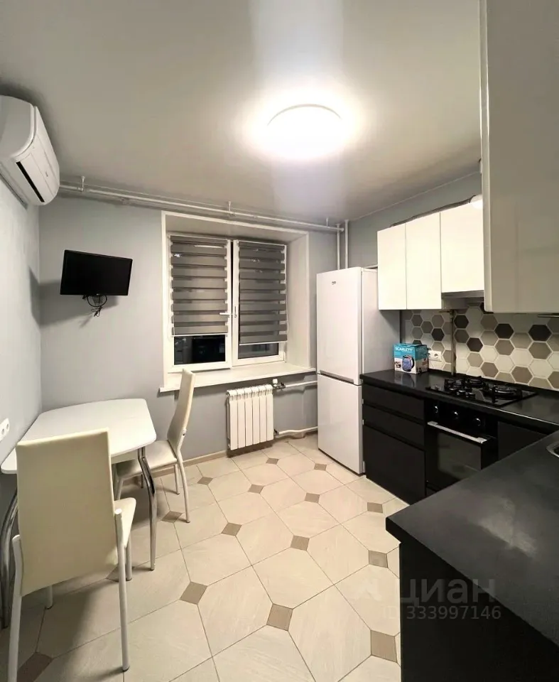 2-комн. квартира, 55,8 м², 2/8 этаж