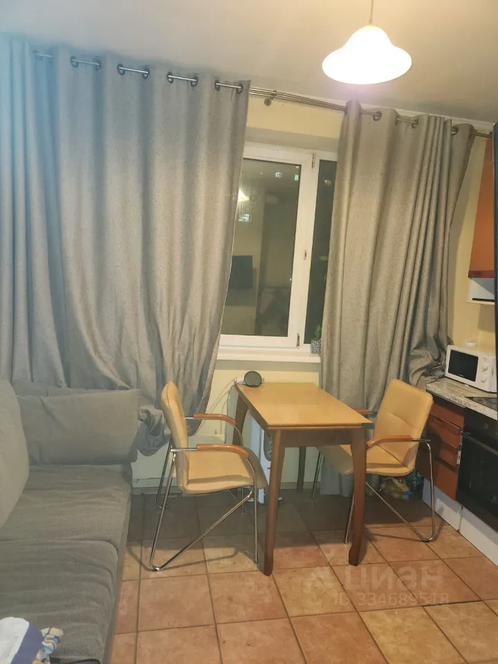 2-комн. квартира, 59 м², 2/17 этаж