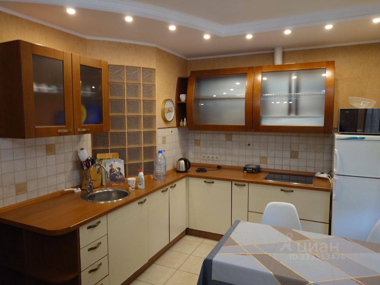 2-комн. квартира, 70 м², 6/12 этаж