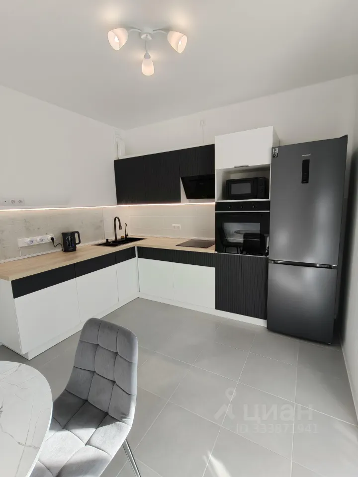 1-комн. квартира, 42 м², 3/16 этаж