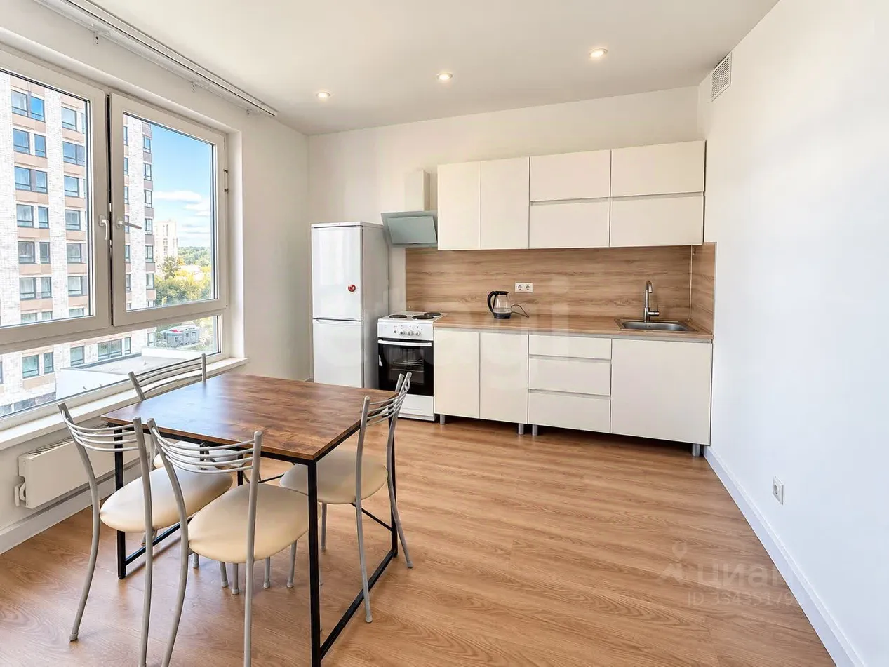 3-комн. квартира, 62 м², 6/33 этаж