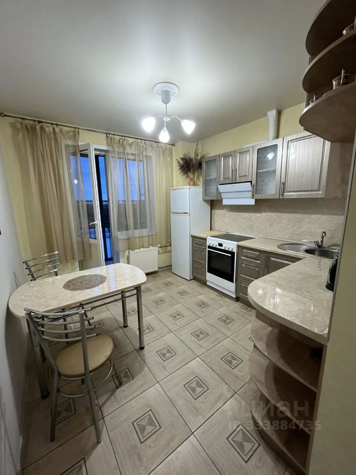 1-комн. квартира, 38 м², 9/16 этаж