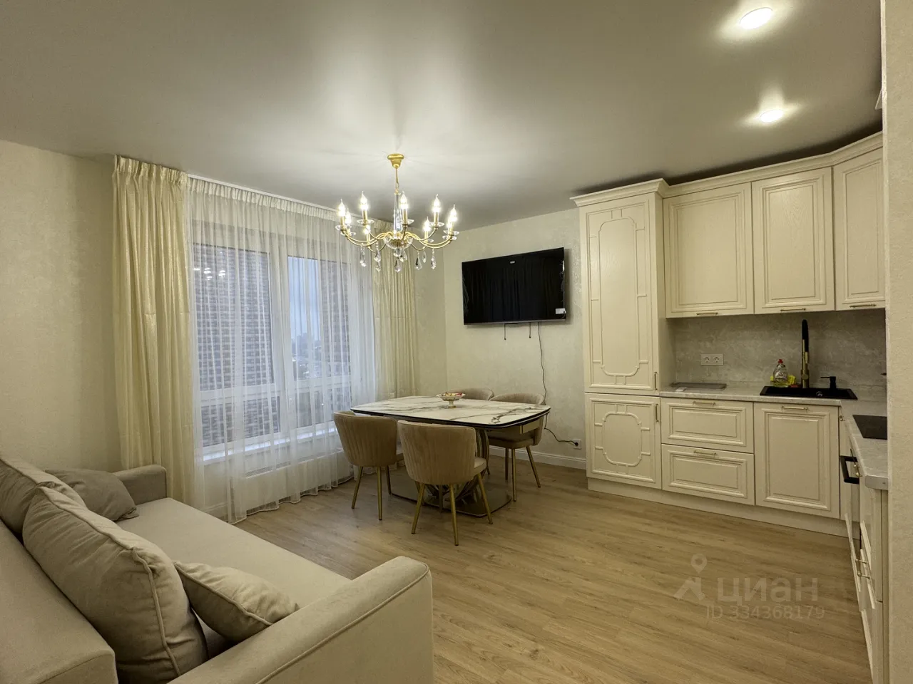 4-комн. квартира, 72 м², 16/33 этаж