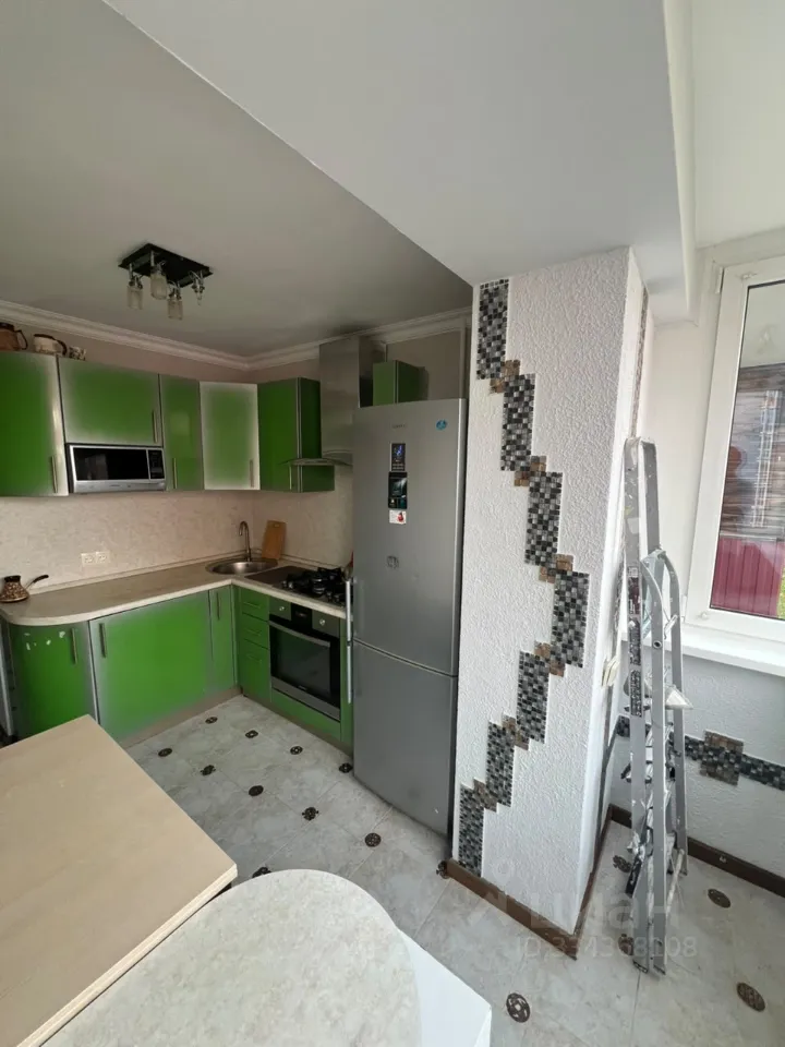 2-комн. квартира, 42 м², 10/14 этаж
