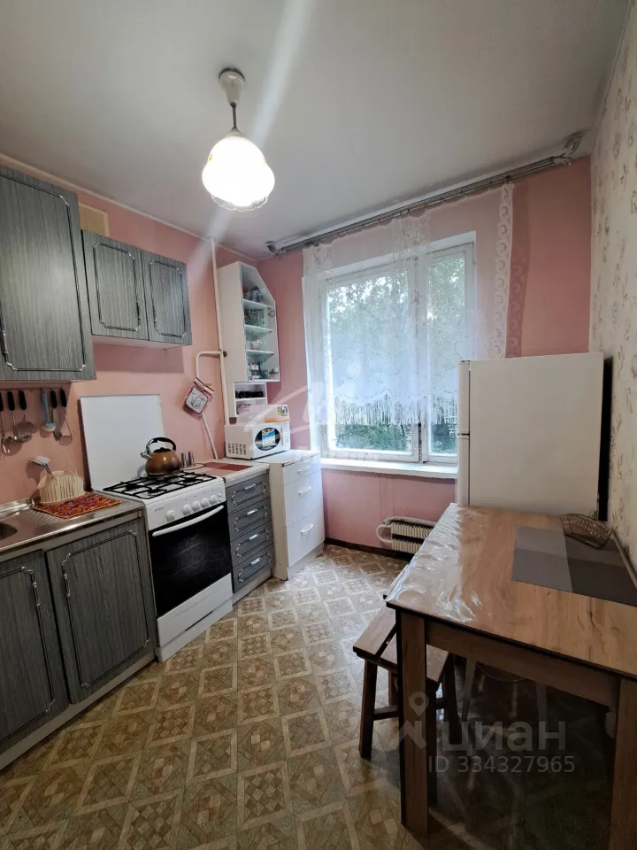 2-комн. квартира, 45 м², 3/9 этаж