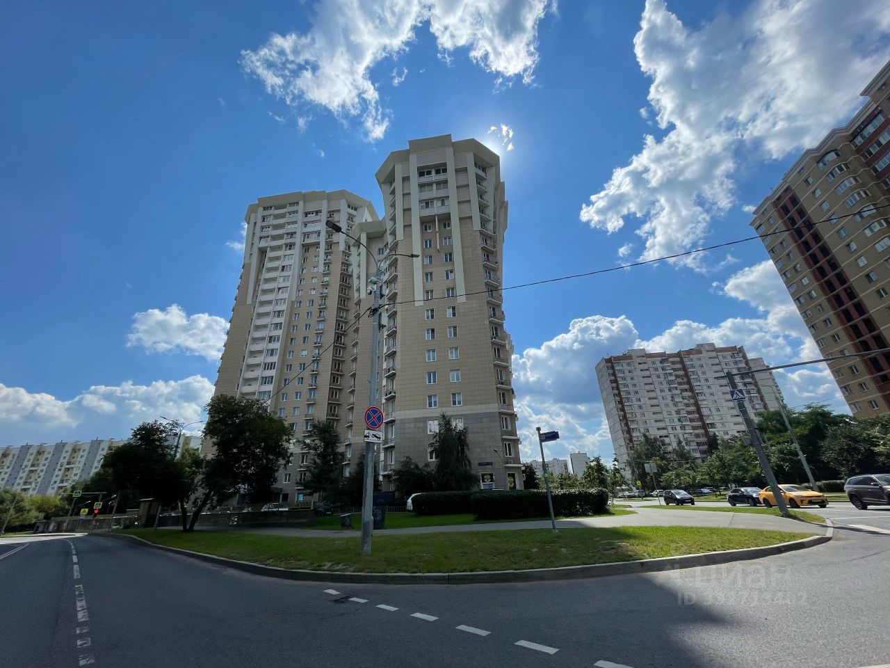 2-комн. квартира, 80 м², 18/24 этаж