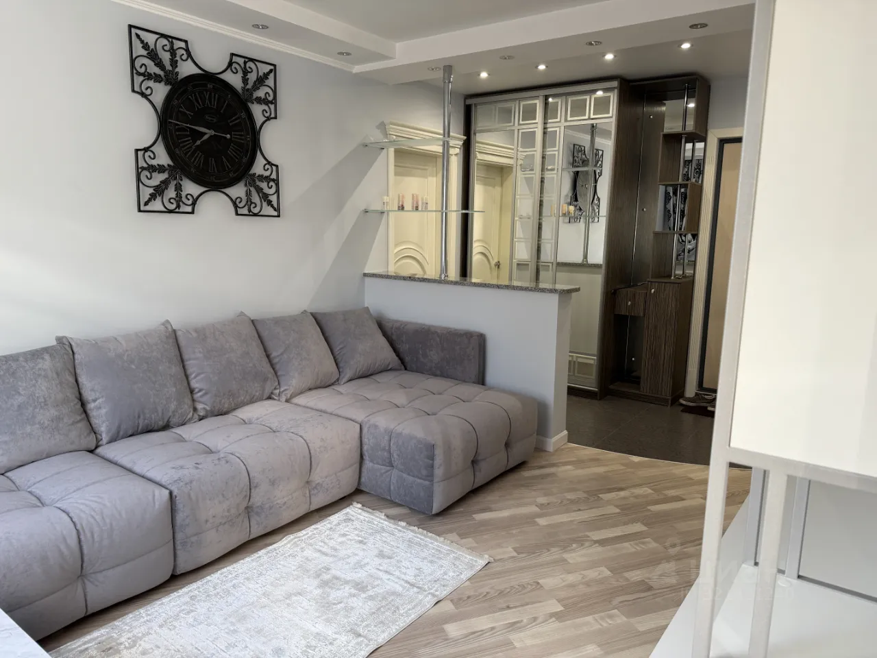 2-комн. квартира, 51 м², 3/17 этаж