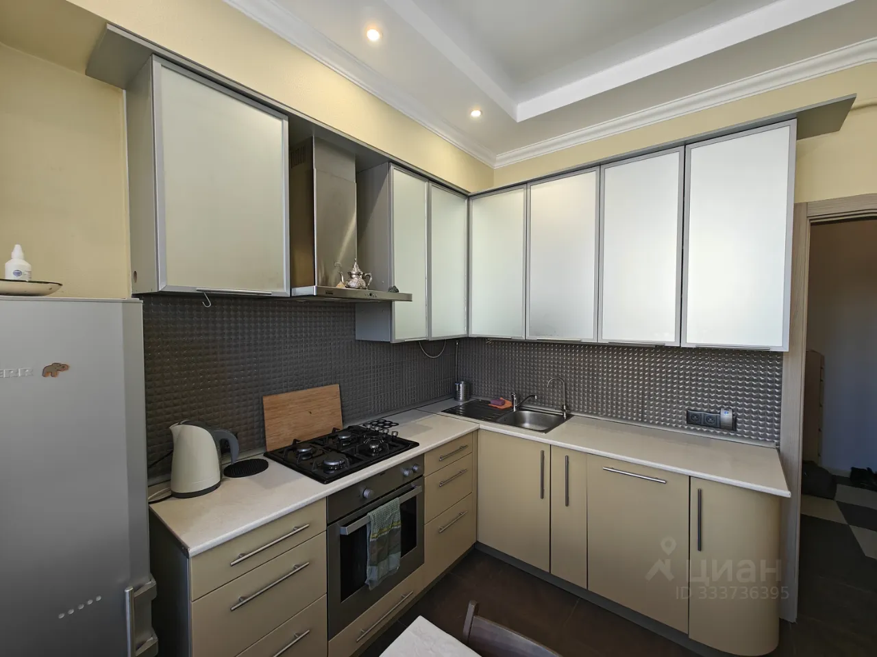 2-комн. квартира, 65 м², 4/5 этаж