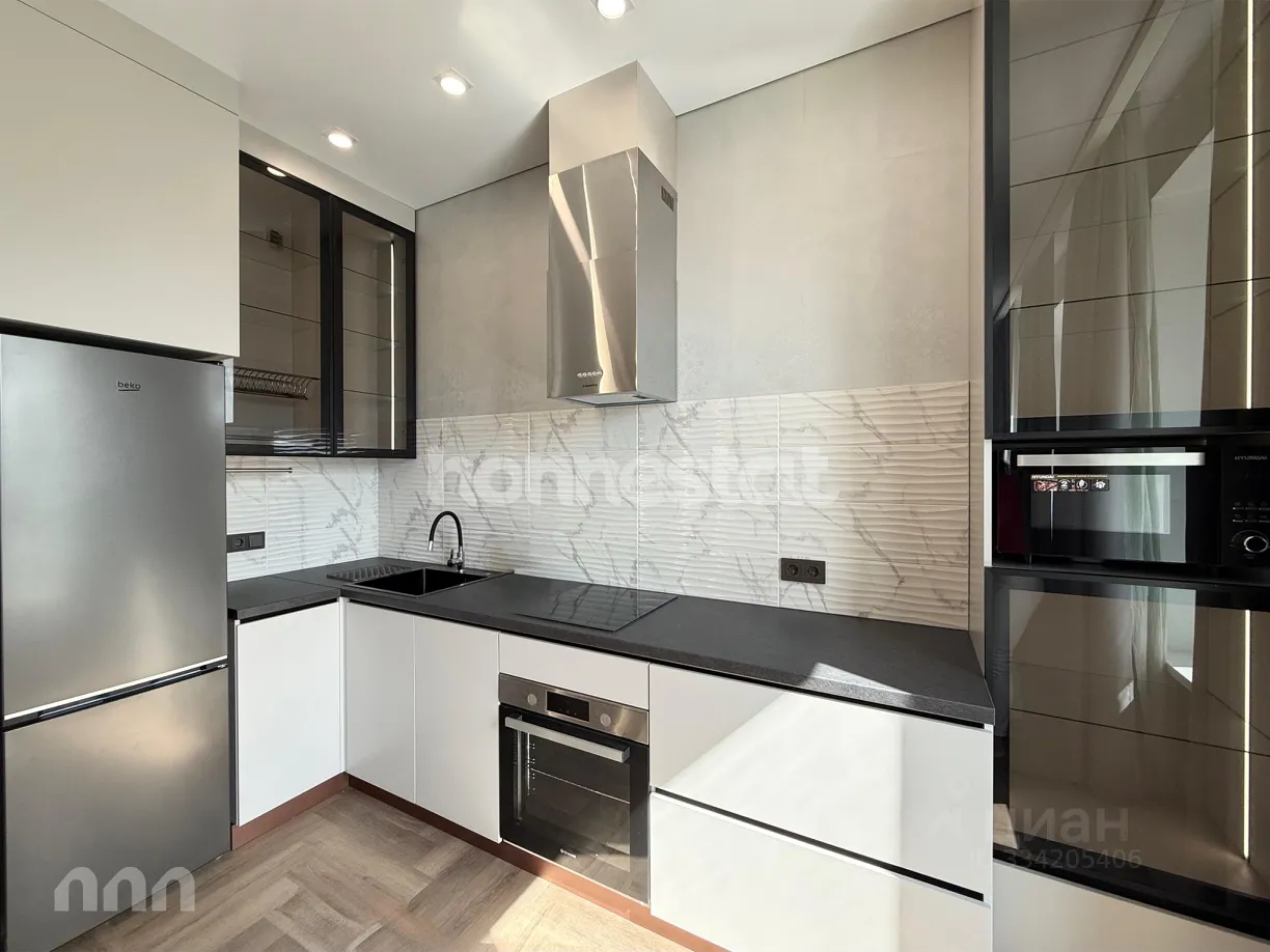 2-комн. квартира, 50 м², 7/32 этаж