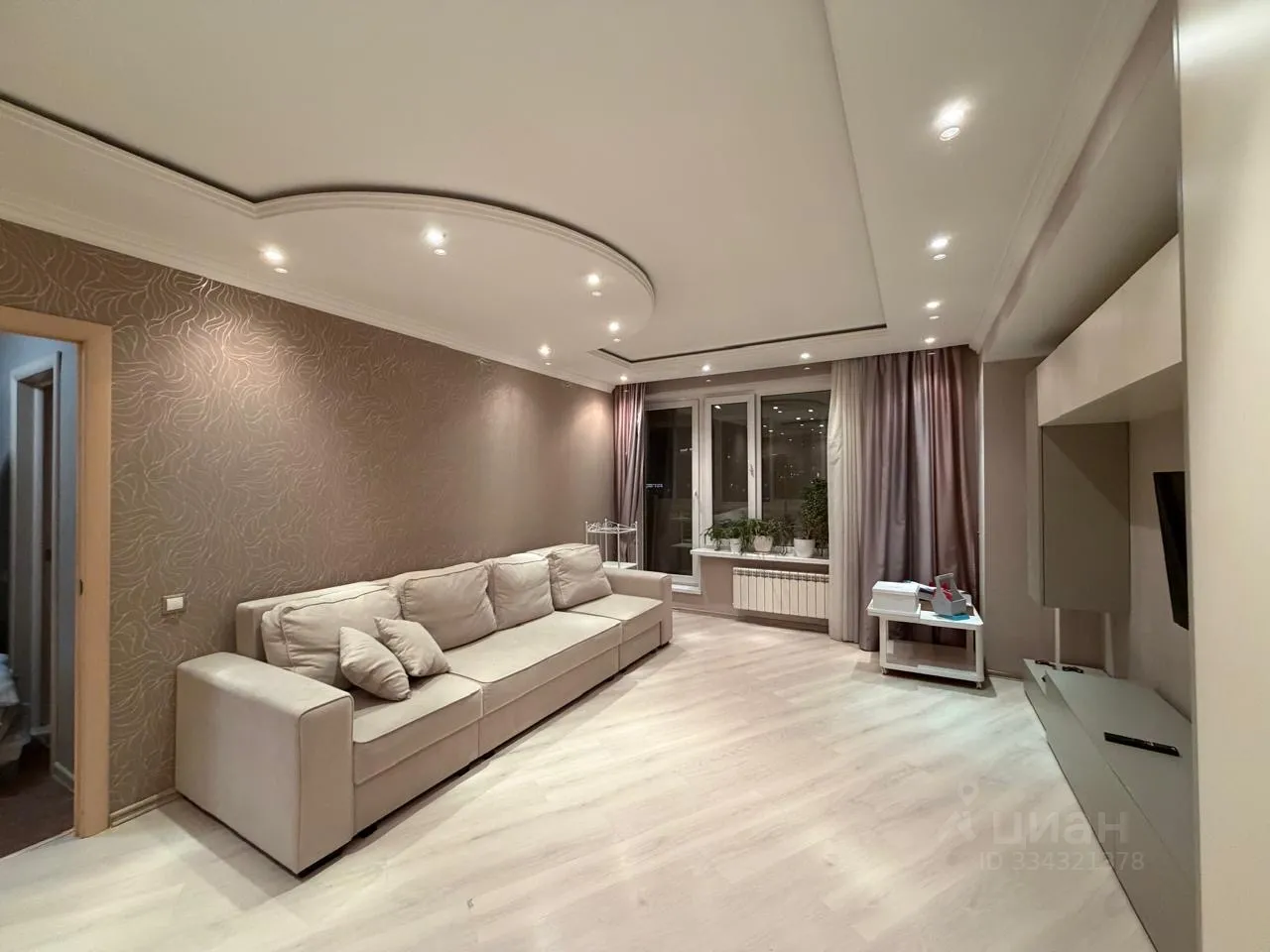 2-комн. квартира, 57 м², 12/16 этаж