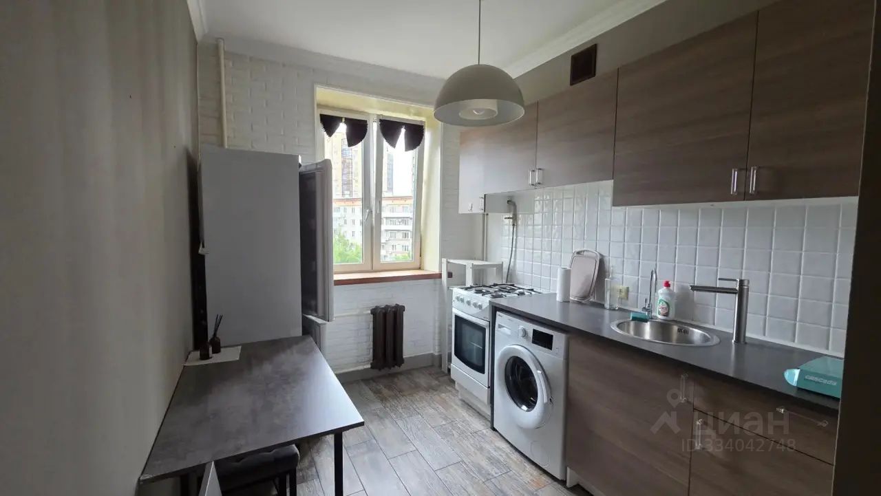 2-комн. квартира, 50 м², 8/9 этаж