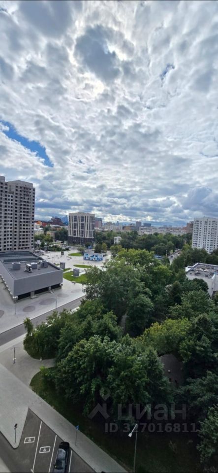 2-комн. квартира, 50 м², 13/16 этаж