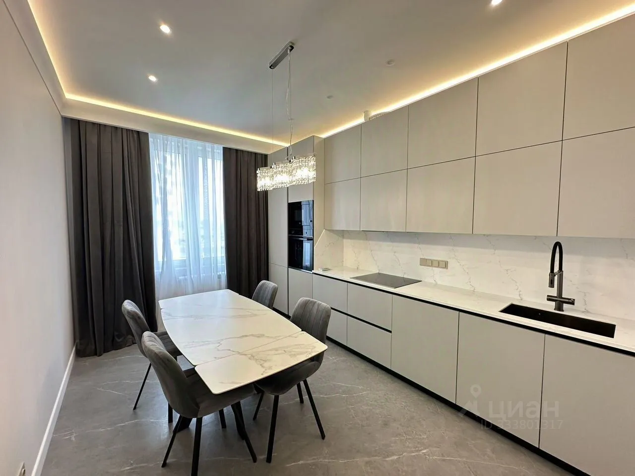 2-комн. квартира, 56 м², 17/27 этаж