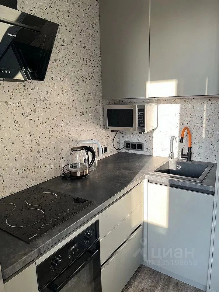 2-комн. квартира, 54 м², 15/16 этаж