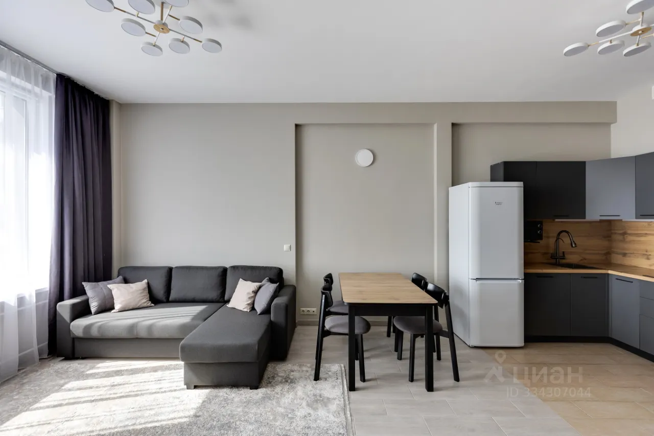 2-комн. квартира, 65,7 м², 31/44 этаж