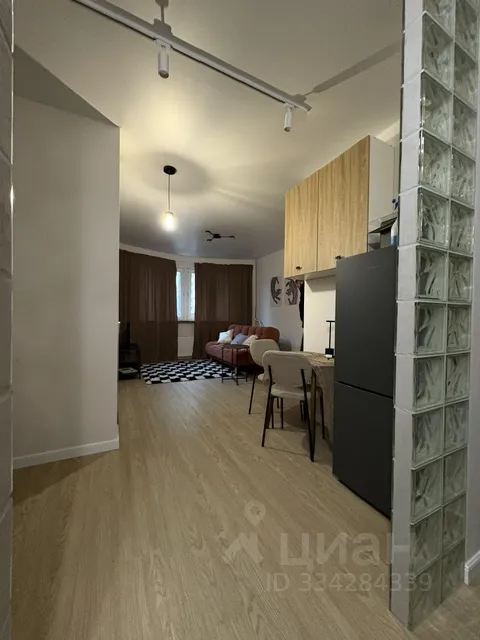 2-комн. квартира, 40 м², 2/13 этаж