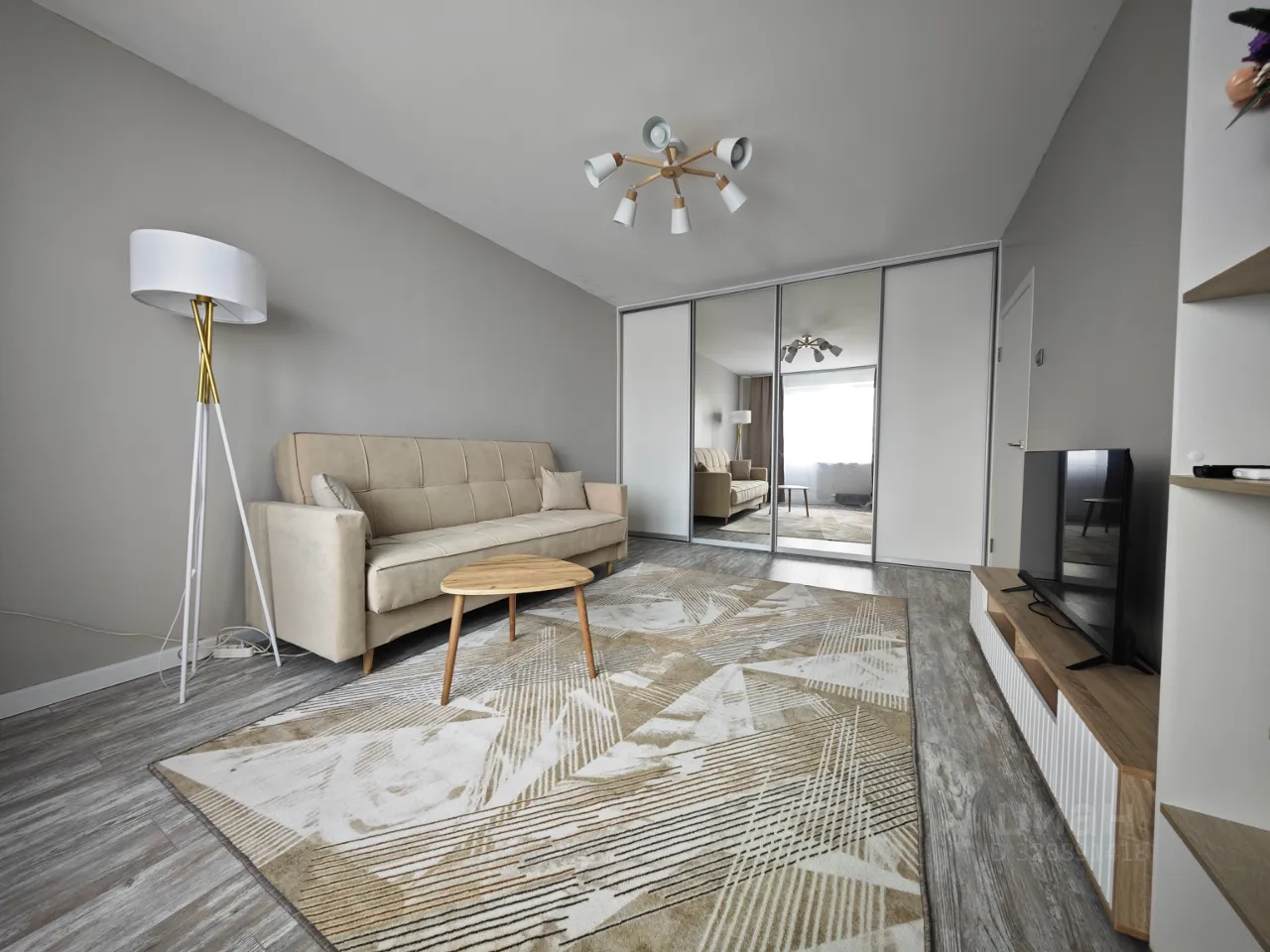 2-комн. квартира, 51 м², 17/17 этаж