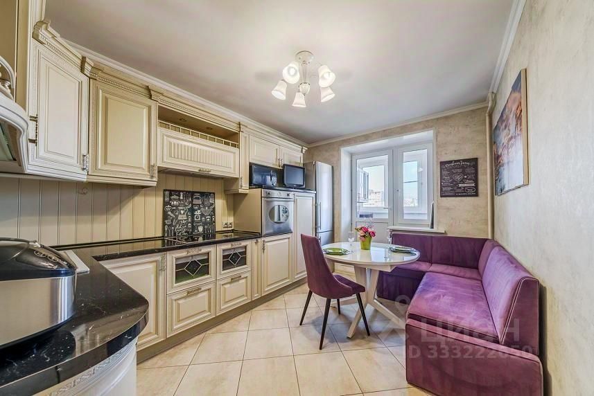 3-комн. квартира, 87 м², 10/17 этаж