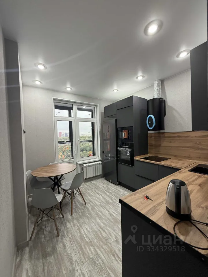 1-комн. квартира, 36 м², 21/25 этаж