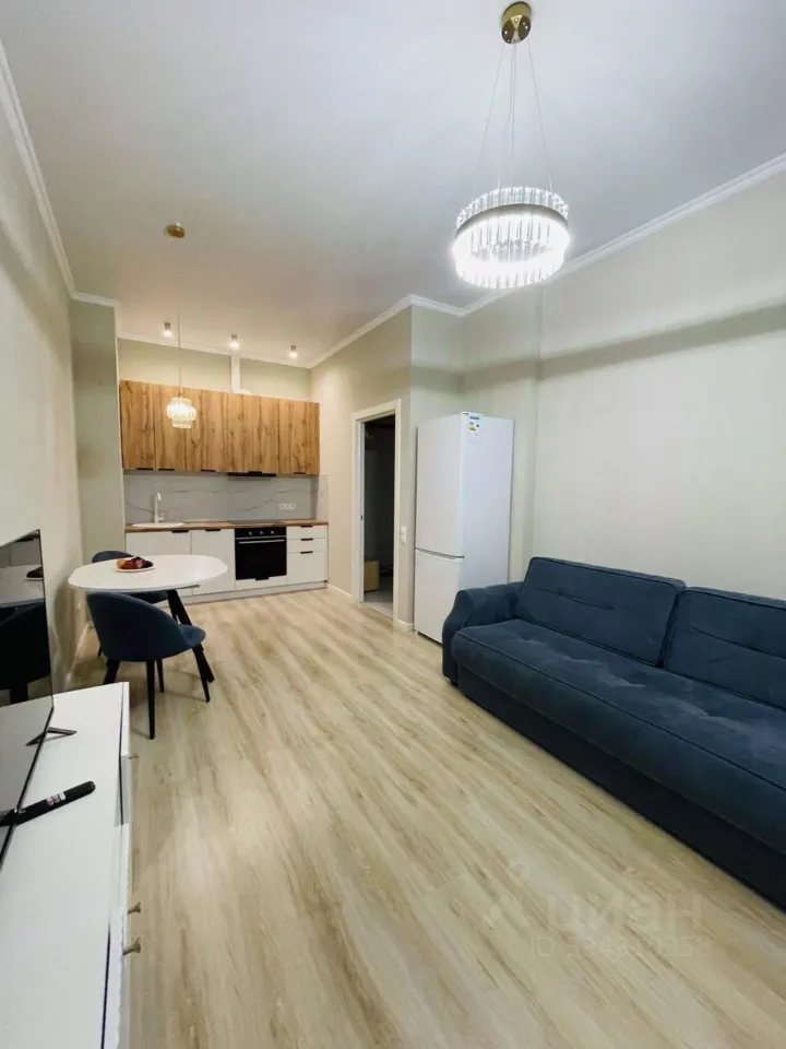 2-комн. квартира, 40,6 м², 8/19 этаж