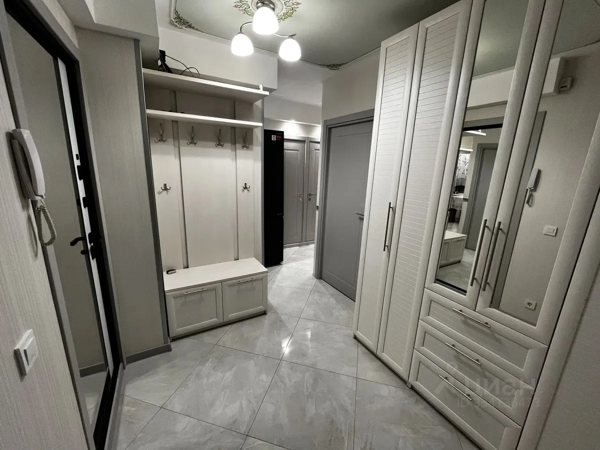 2-комн. квартира, 65 м², 12/12 этаж
