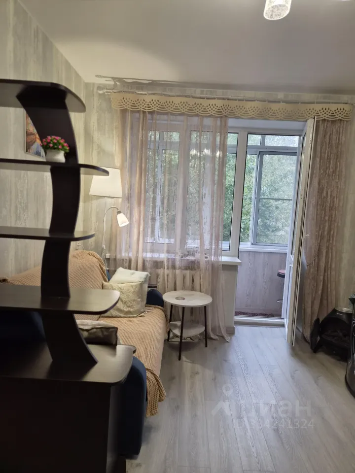 2-комн. квартира, 46 м², 4/5 этаж