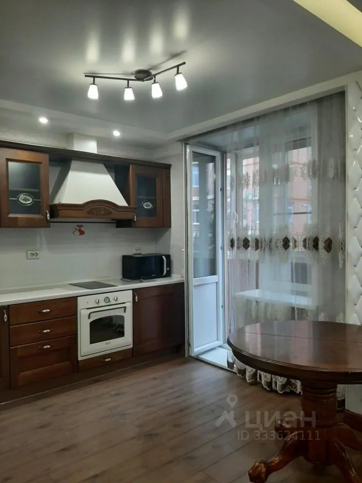 2-комн. квартира, 58 м², 3/9 этаж