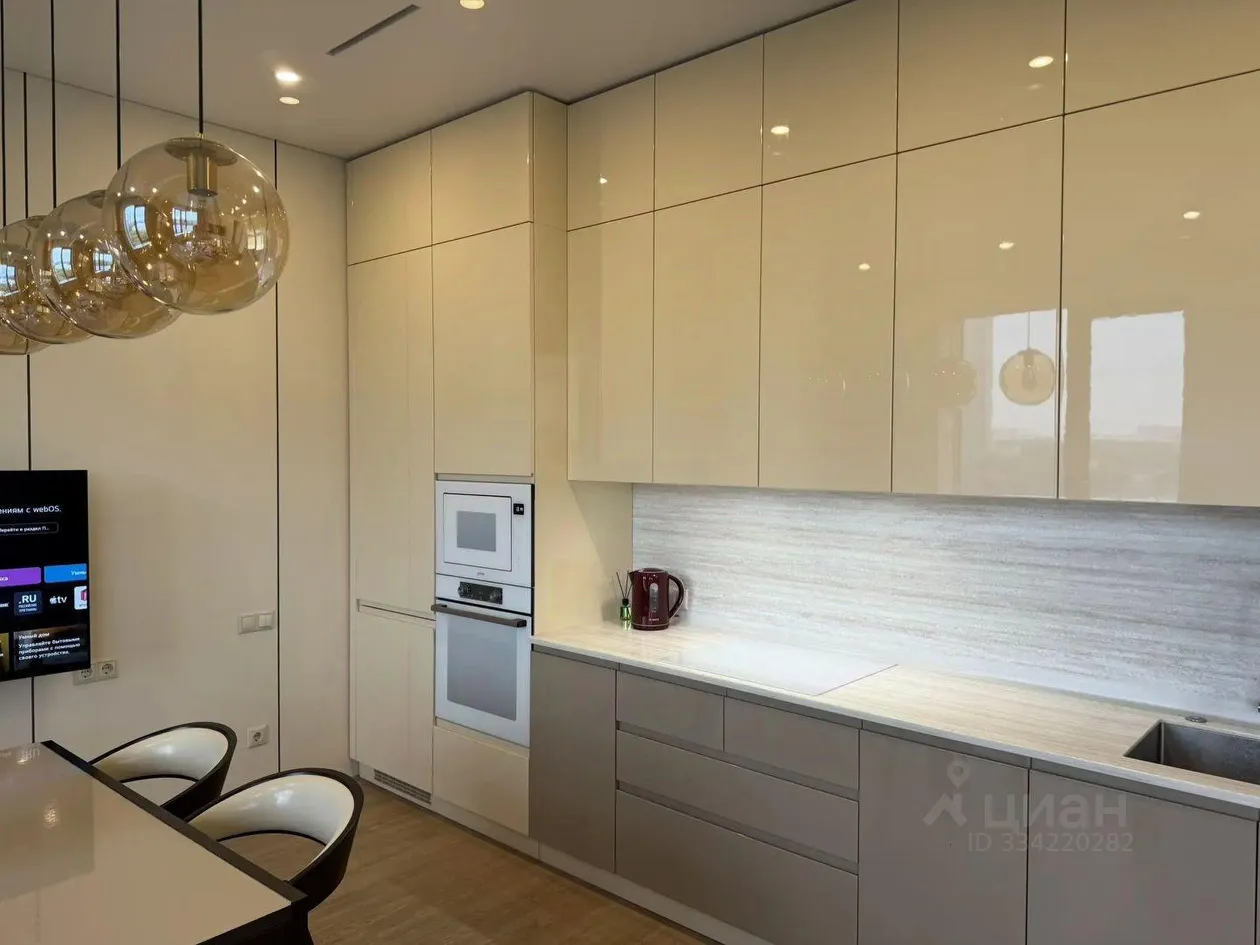 3-комн. квартира, 71 м², 10/25 этаж